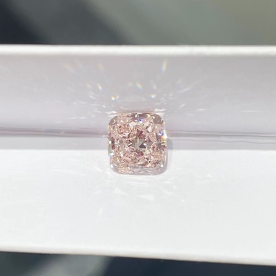 Poduszka o szlifie brylantowym 2,0-2,5 ct CVD Lab Grown Pink Diamonds z certyfikatem IGI